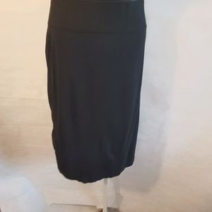 New York & Company black midi skirt XL